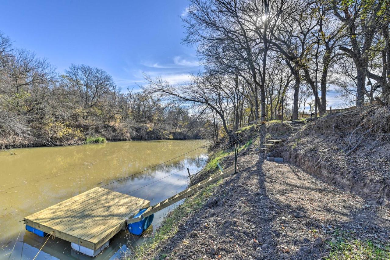 Bright Brownwood Home With On-Site River Access! Exteriör bild